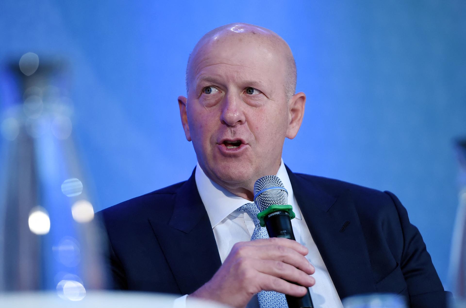 رئيس «Goldman Sachs»: الفيدرالي قد يواصل رفع الفائدة لفترة أطول